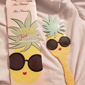 LIMITED EDITION TOO FACED 🍍MIRROR